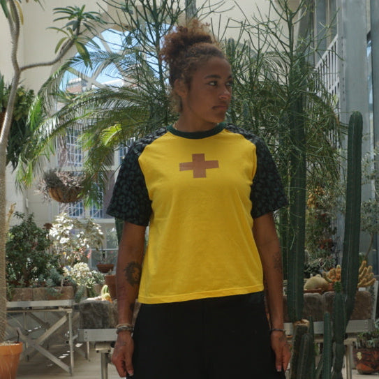 Agu Tee (yellow)